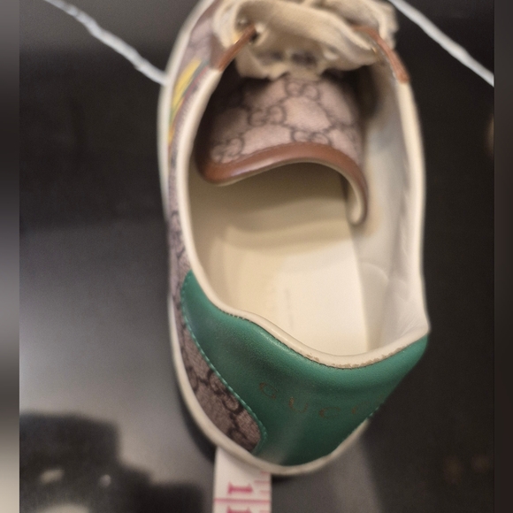 Authentic Gucci unsex shoes - Picture 8 of 10